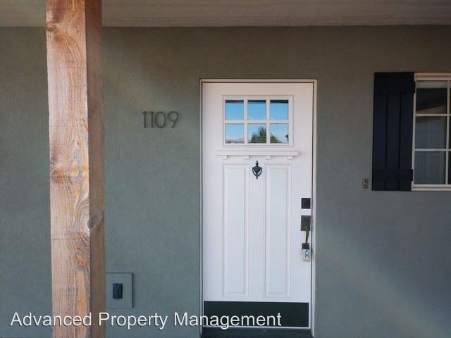 1109 S Mill Point Cir - Photo 2 of 50