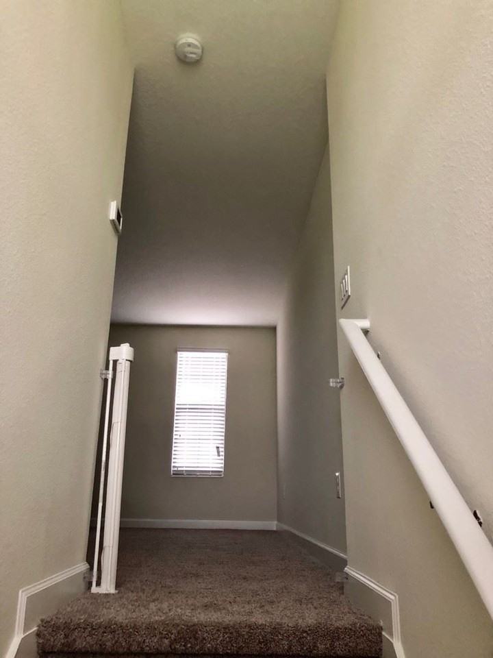 1400 Mickelson Ct - Photo 2 of 19