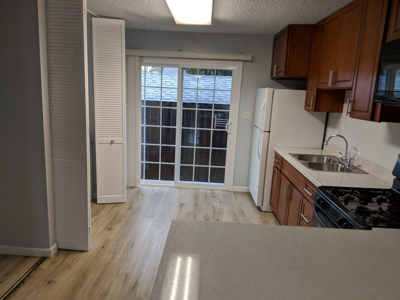 33257 4th Street - Photo 2 of 10