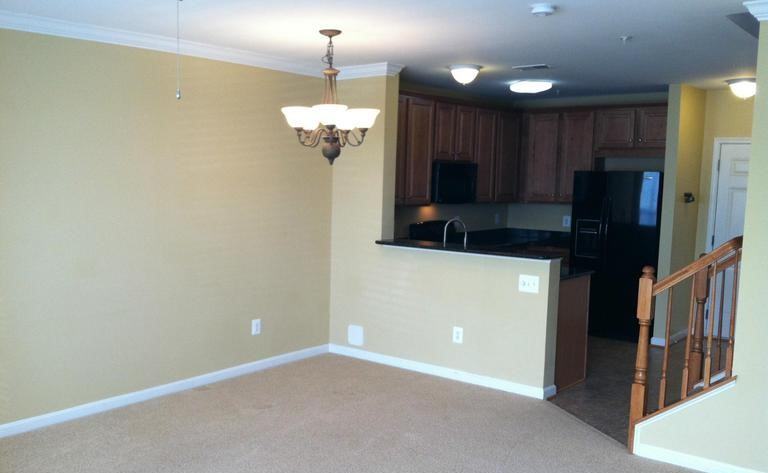 22824 Ferncrest Terrace - Photo 3 of 37