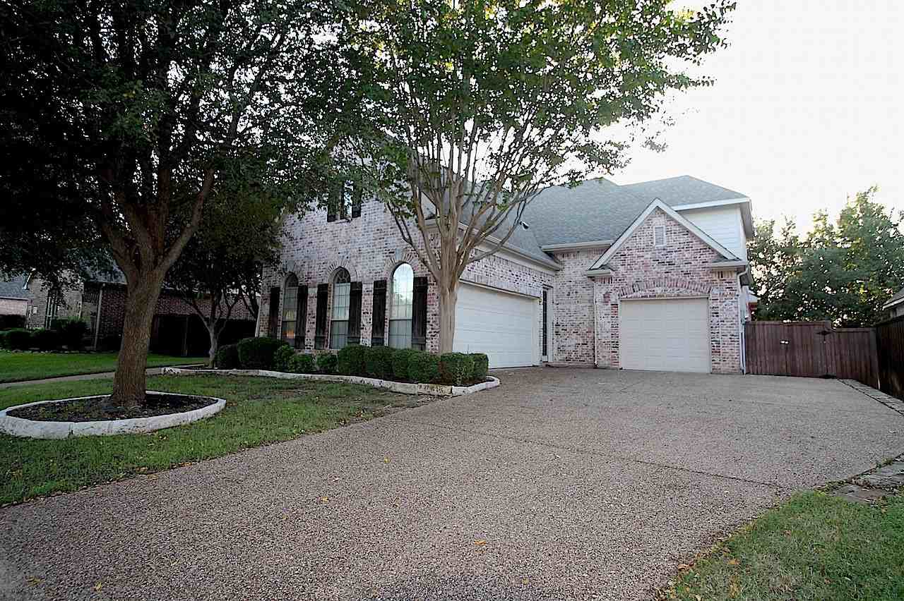 707 Wills Point Dr - Photo 2 of 24