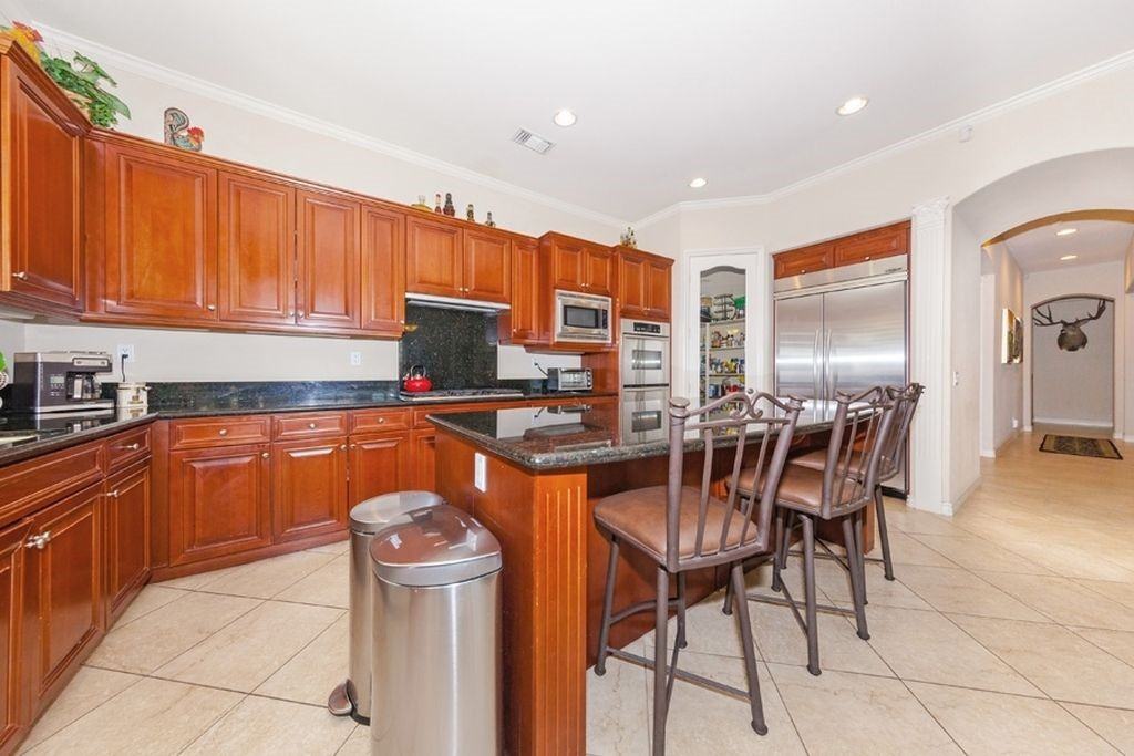 2740 Sadlers Creek Rd - Photo 2 of 10