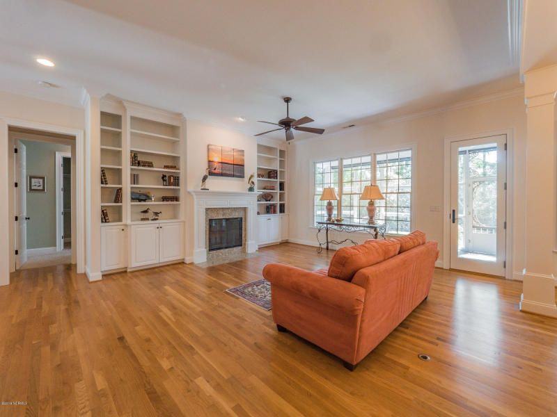 207 Grayhawk Cir - Photo 3 of 31