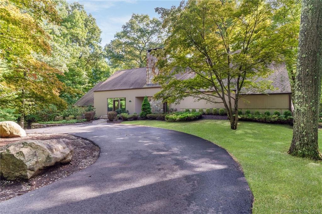 10 Mountain Laurel Ln - Photo 2 of 31