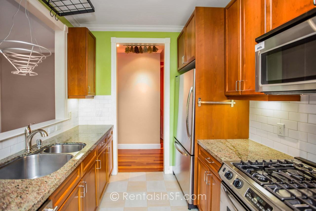 756 Stanyan St #6 - Photo 3 of 34