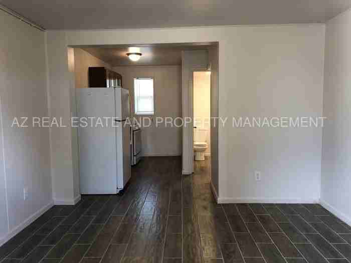 829 N 4th Ave #18 - Photo 2 of 7