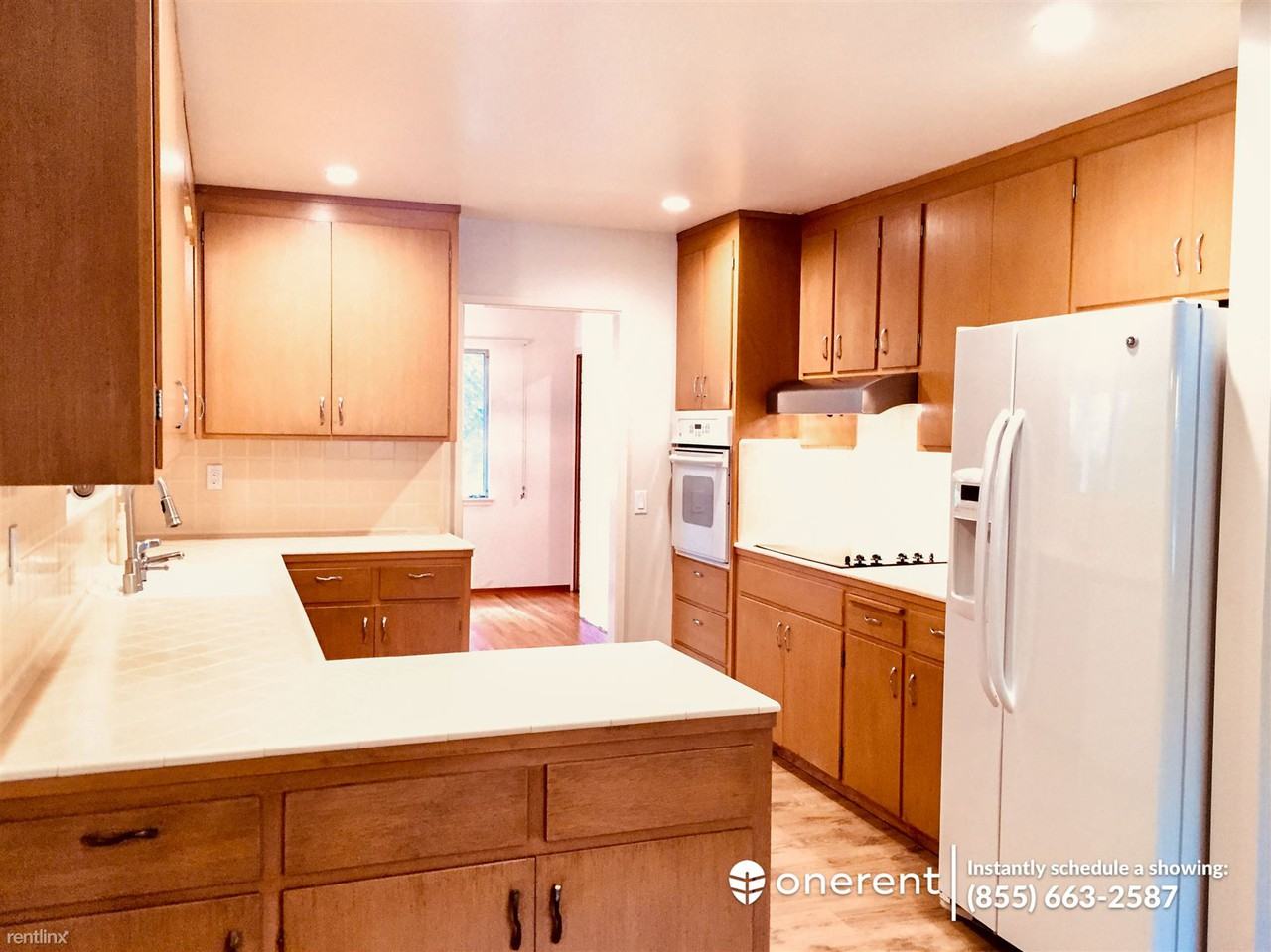 14720 Cody Ln - Photo 3 of 25