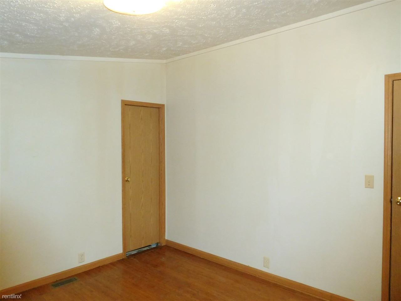 6246 Needles Ln - Photo 3 of 8