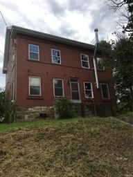 3868 Main St - Photo 2 of 20