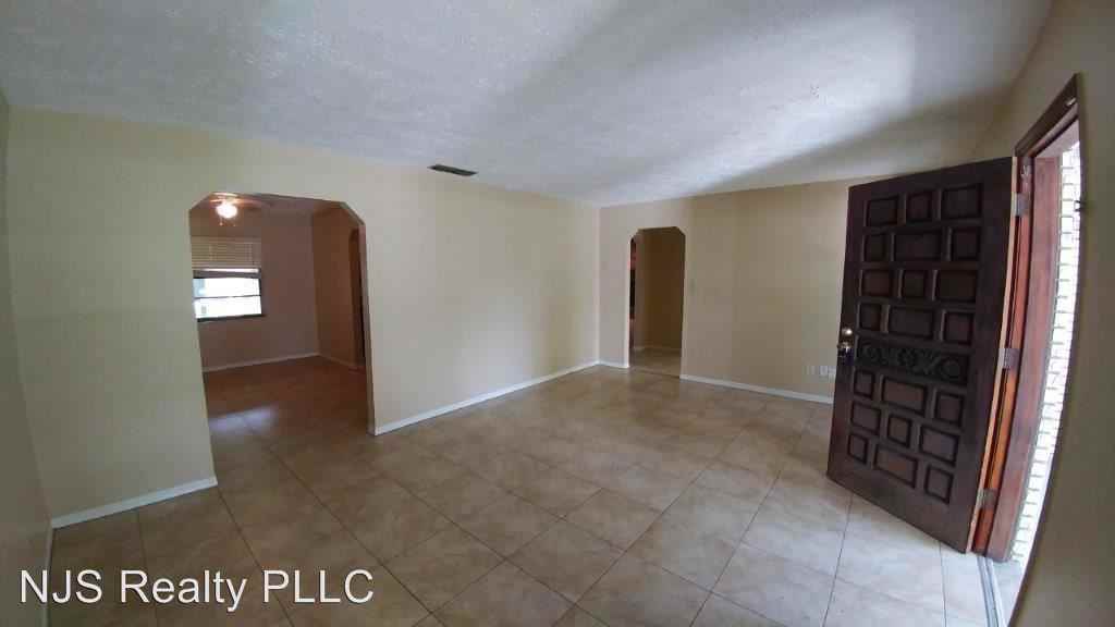 26627 Dayflower Blvd - Photo 2 of 14