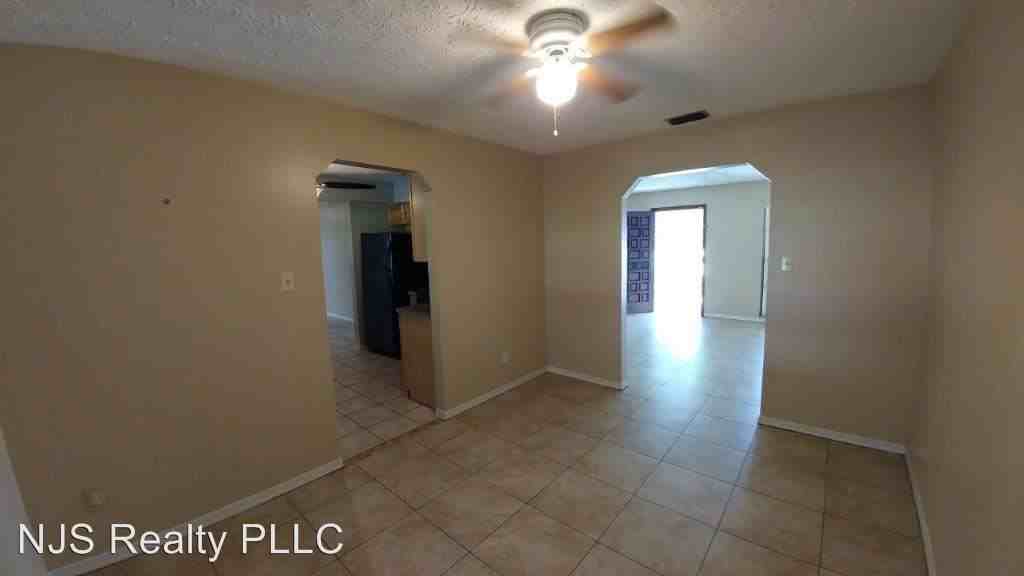 26627 Dayflower Blvd - Photo 3 of 14