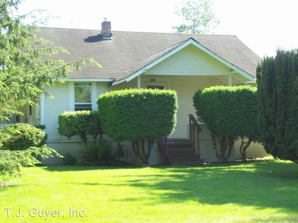 202 E Carson St - Photo 3 of 3