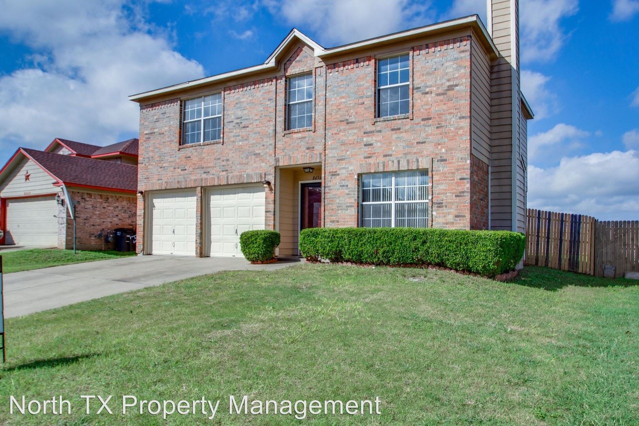 8436 Tallahassee Ln - Photo 3 of 30