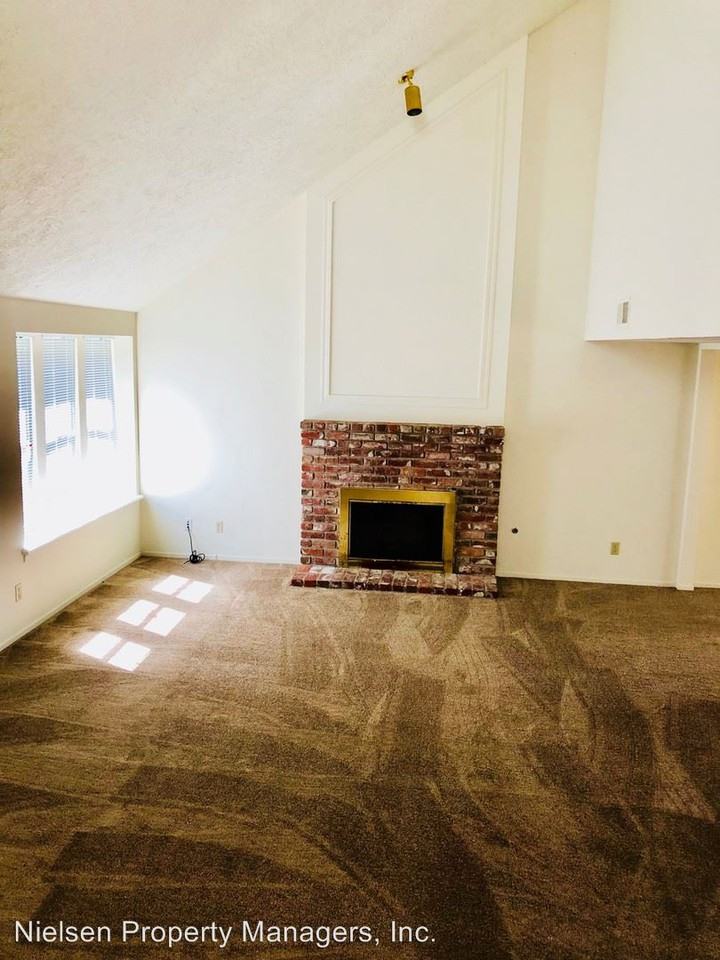 7790 Dutra Bend Dr - Photo 3 of 27