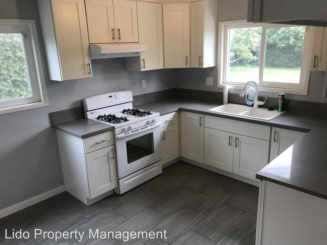 6442 Cerulean Ave - Photo 2 of 15