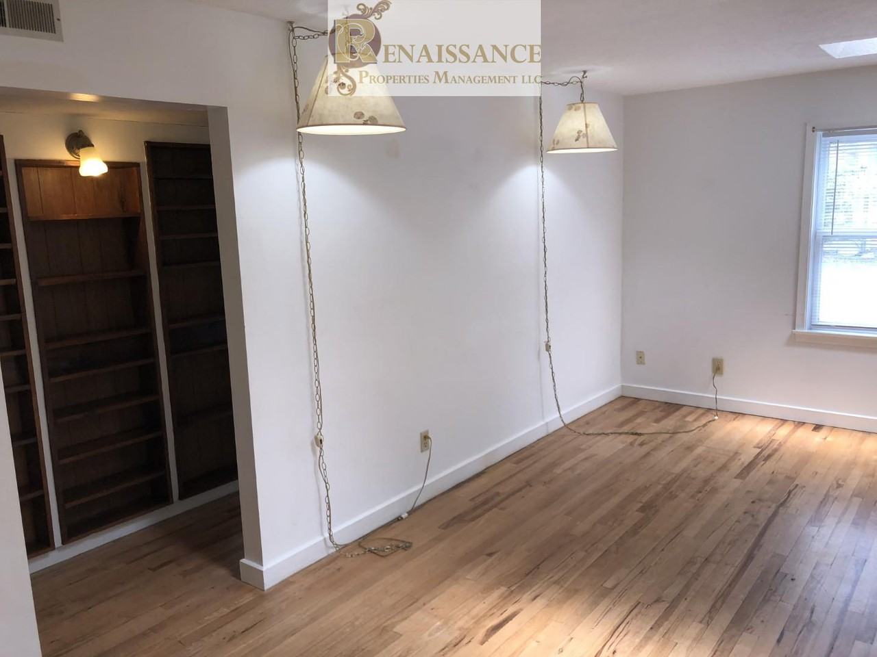 1021 SW 15th St - Photo 3 of 29