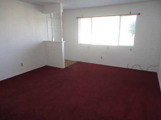 1437 N Westside St - Photo 2 of 6