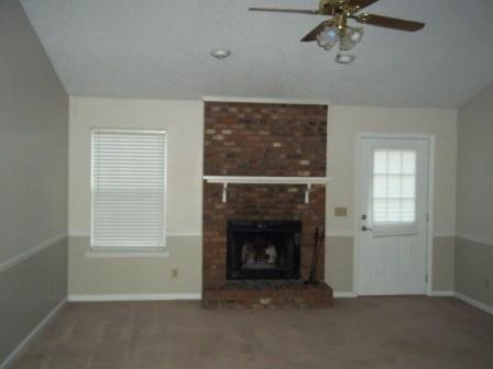 246 Cherri Dr - Photo 2 of 10