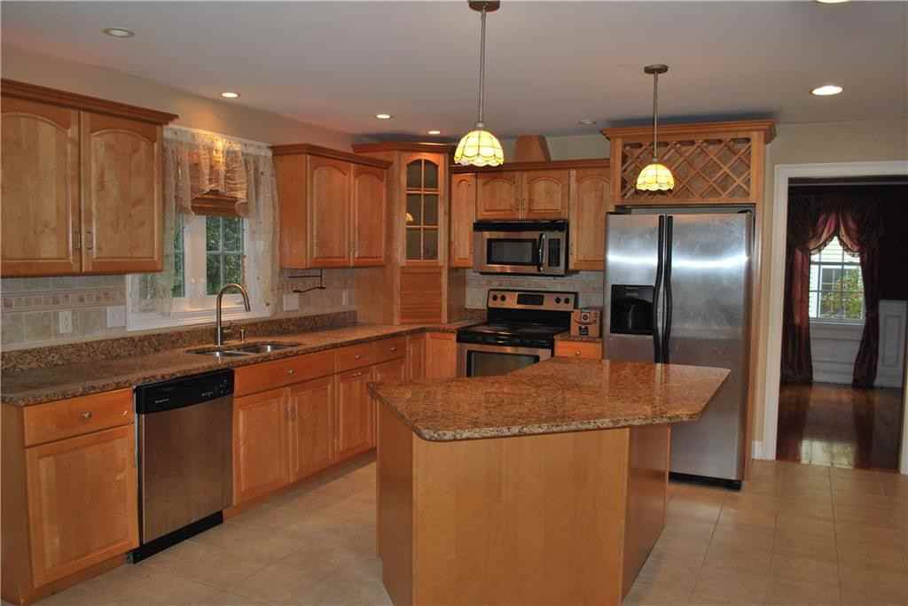 15 Millers Brook Dr - Photo 2 of 19