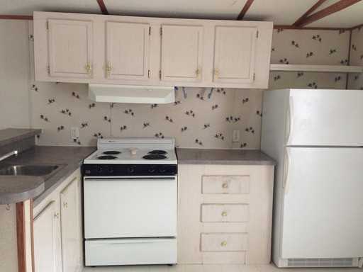550 White Rd - Photo 2 of 7