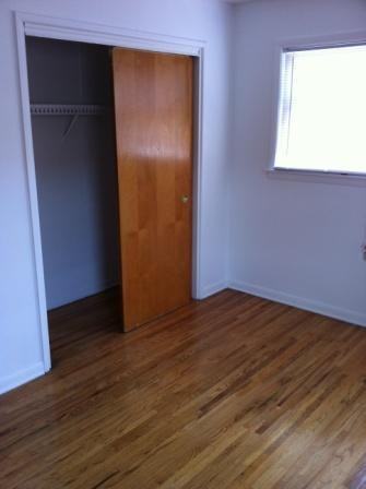 2045 E 75th St - Photo 2 of 6