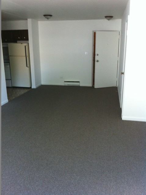 2109 S 5th Ave - Photo 3 of 3