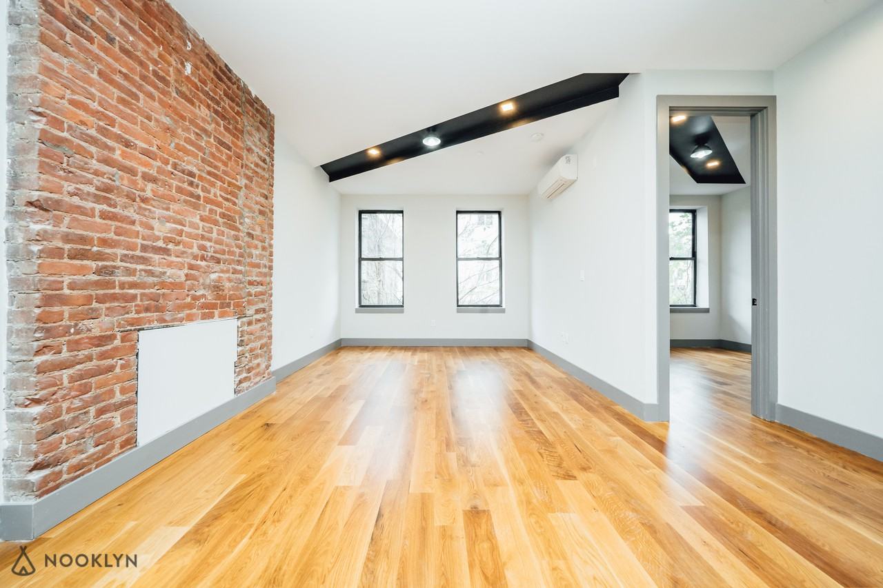 675 Grand Street #3r