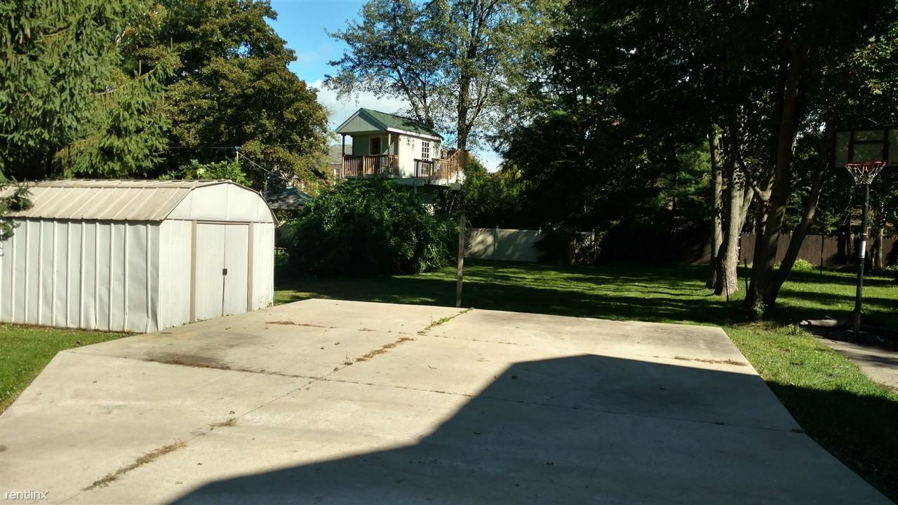 6545 5th Ave - Photo 2 of 8