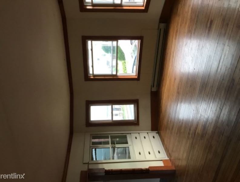 16 Hayes Ave - Photo 2 of 4