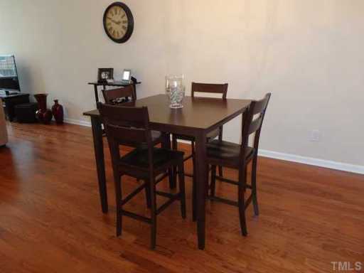 303 Dove Cottage Ln - Photo 3 of 8