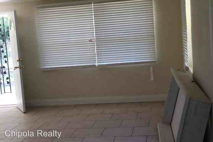 4736 Pelt St - Photo 3 of 3