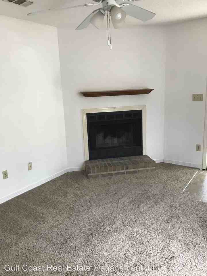 2900 Junction Rd - Photo 3 of 12