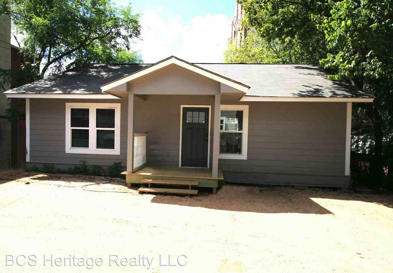 405 College Main - Photo 2 of 10