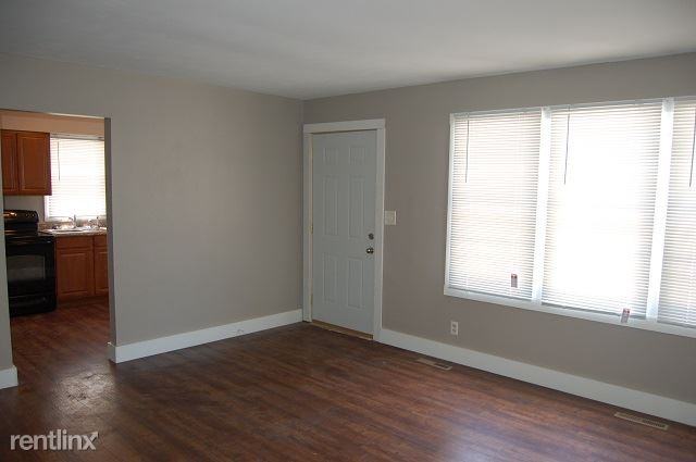 224 S Governor St - Photo 2 of 8