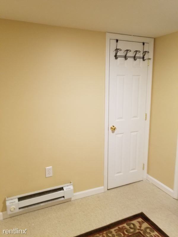 6105 Arbor St - Photo 2 of 10