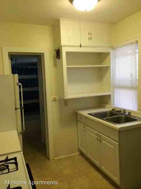 3822 W 31st St - Photo 2 of 3