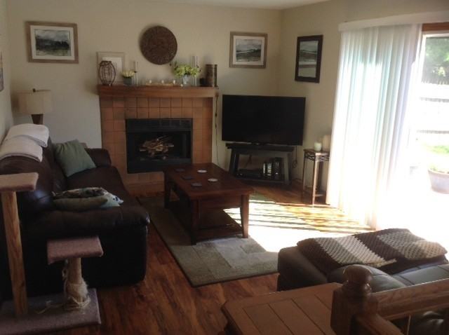 328 Springbrook Ln - Photo 2 of 15
