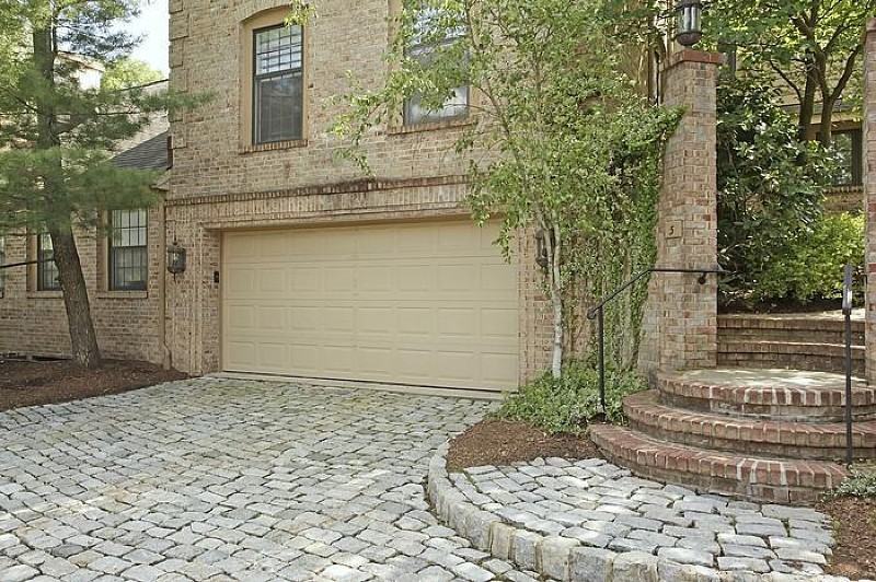 111 Ridgedale Ave - Photo 3 of 24