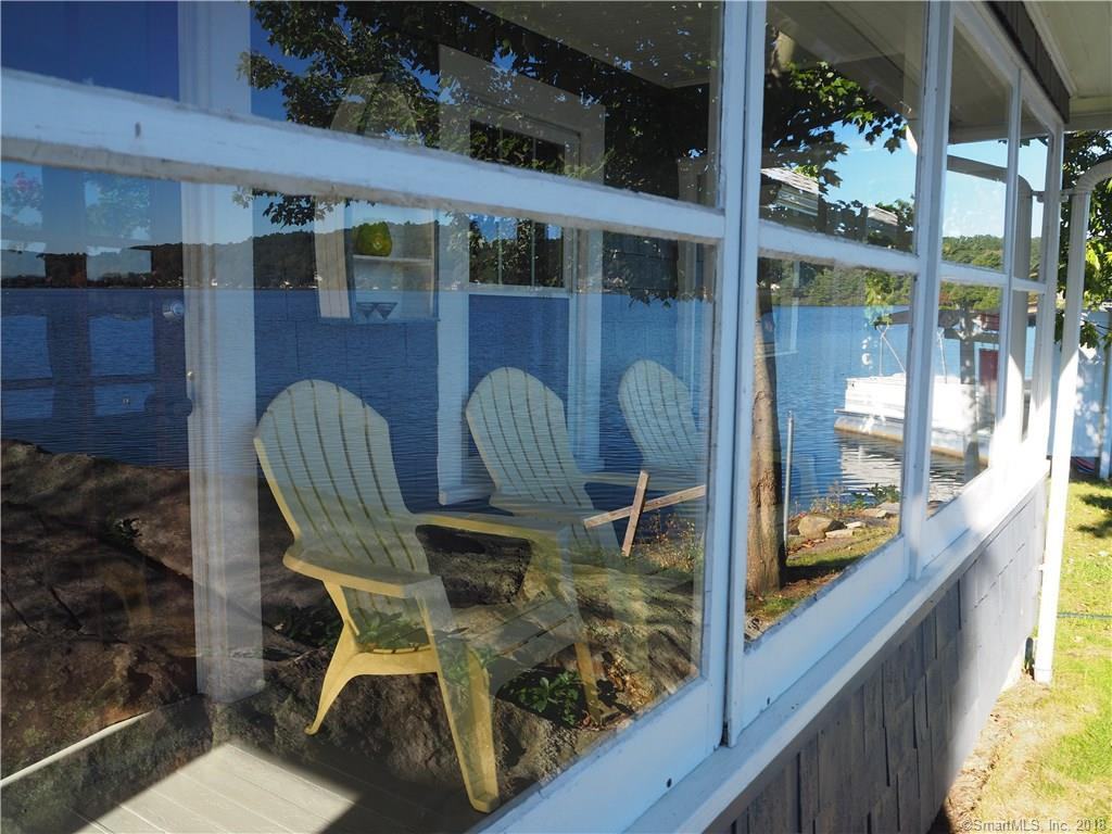 131 W Shore Rd - Photo 2 of 26