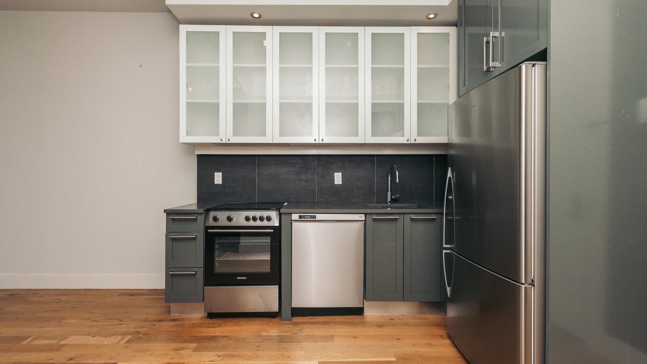 785 Dekalb Avenue #3K