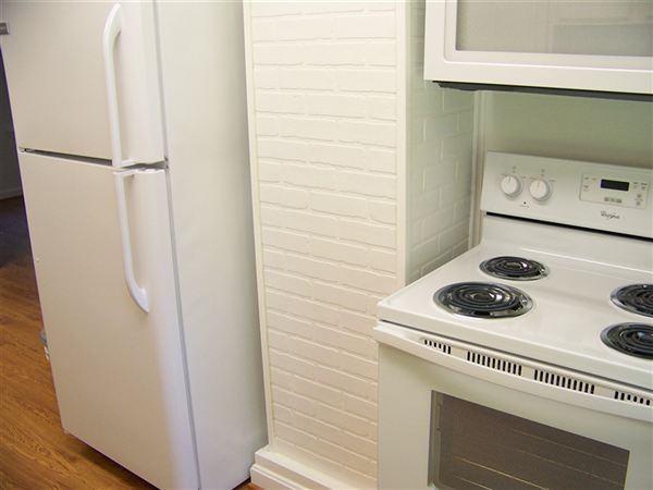 9855 Mackall Rd - Photo 3 of 10