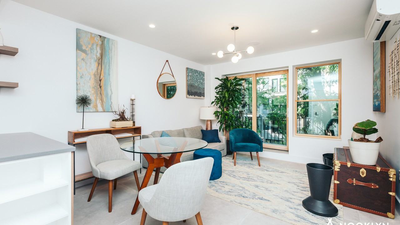 851 Madison Street #3R