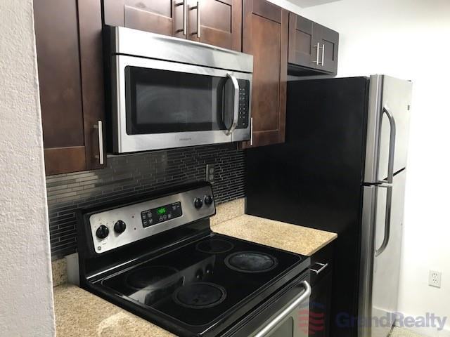 Las Brisas - 7125 Northwest 186th Street #308 - Photo 3 of 17