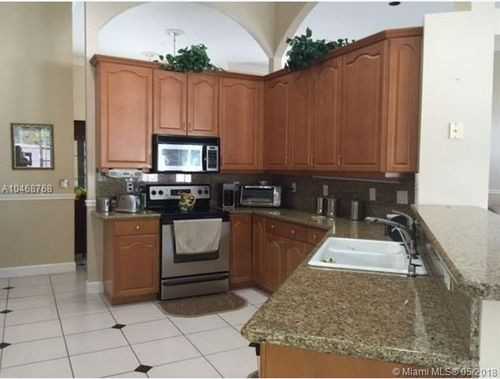 351 NW 110th Ave - Photo 3 of 4