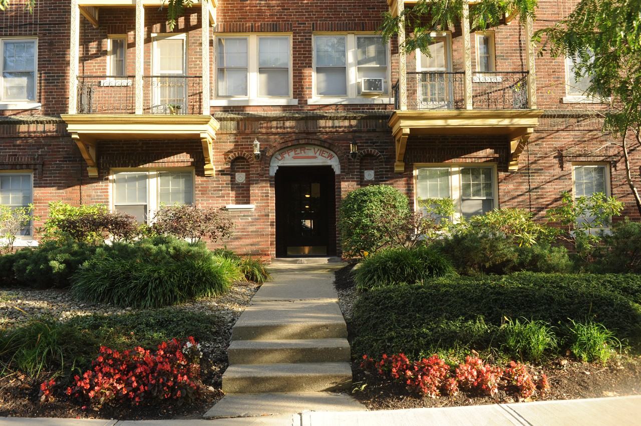 The Upperview Apartments for Rent - 2684 Mayfield Road, Cleveland