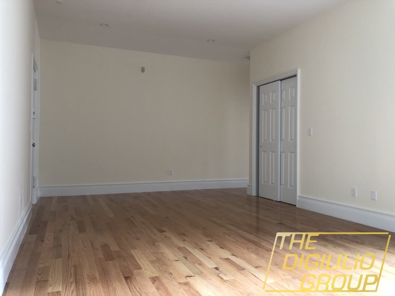 Fort Washington Ave & W 170th St #6B