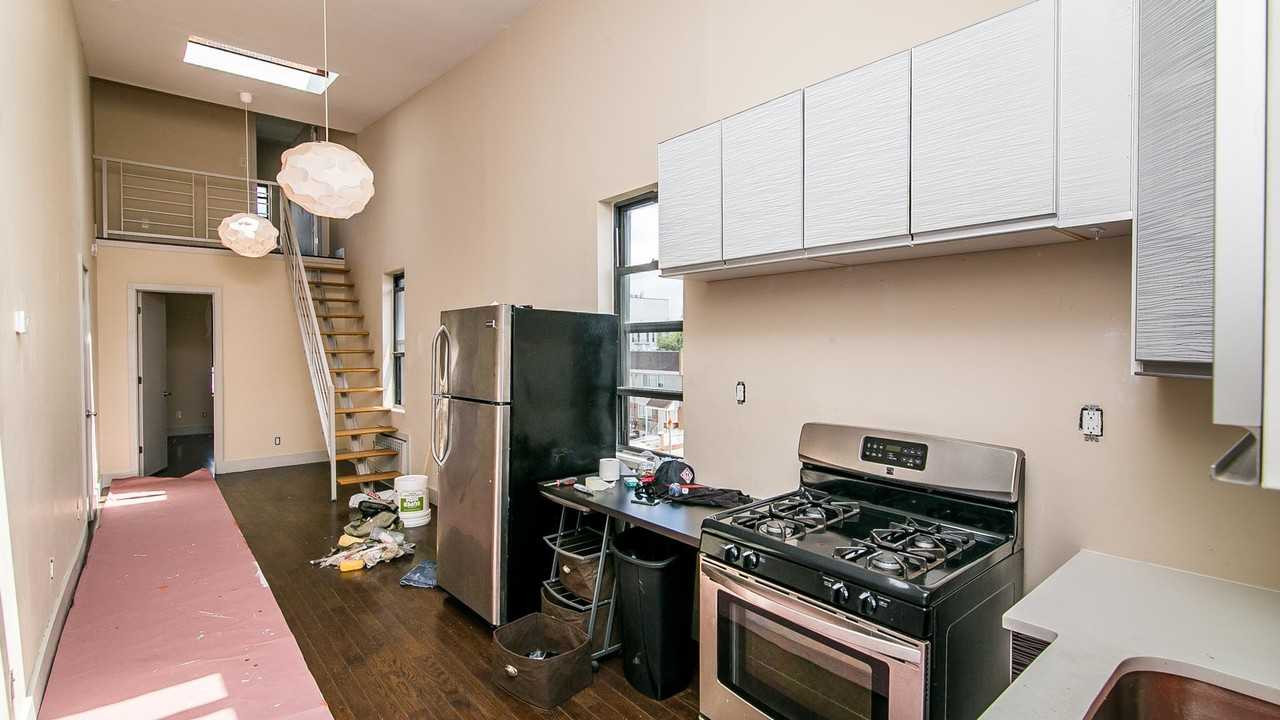 26 Wilson Avenue #3L