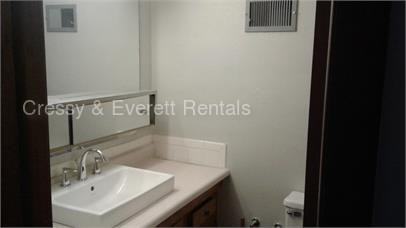 947 S 3rd St - Photo 3 of 5