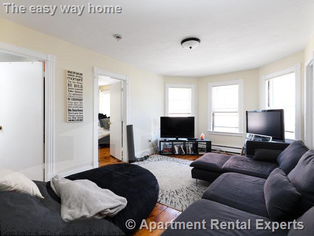 12 Kilby Street #3R - Photo 3 of 8