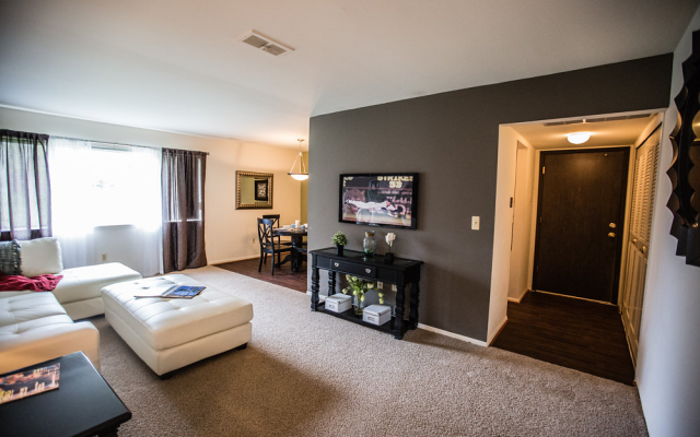 Drawbridge Apartments East - Photo 3 of 7